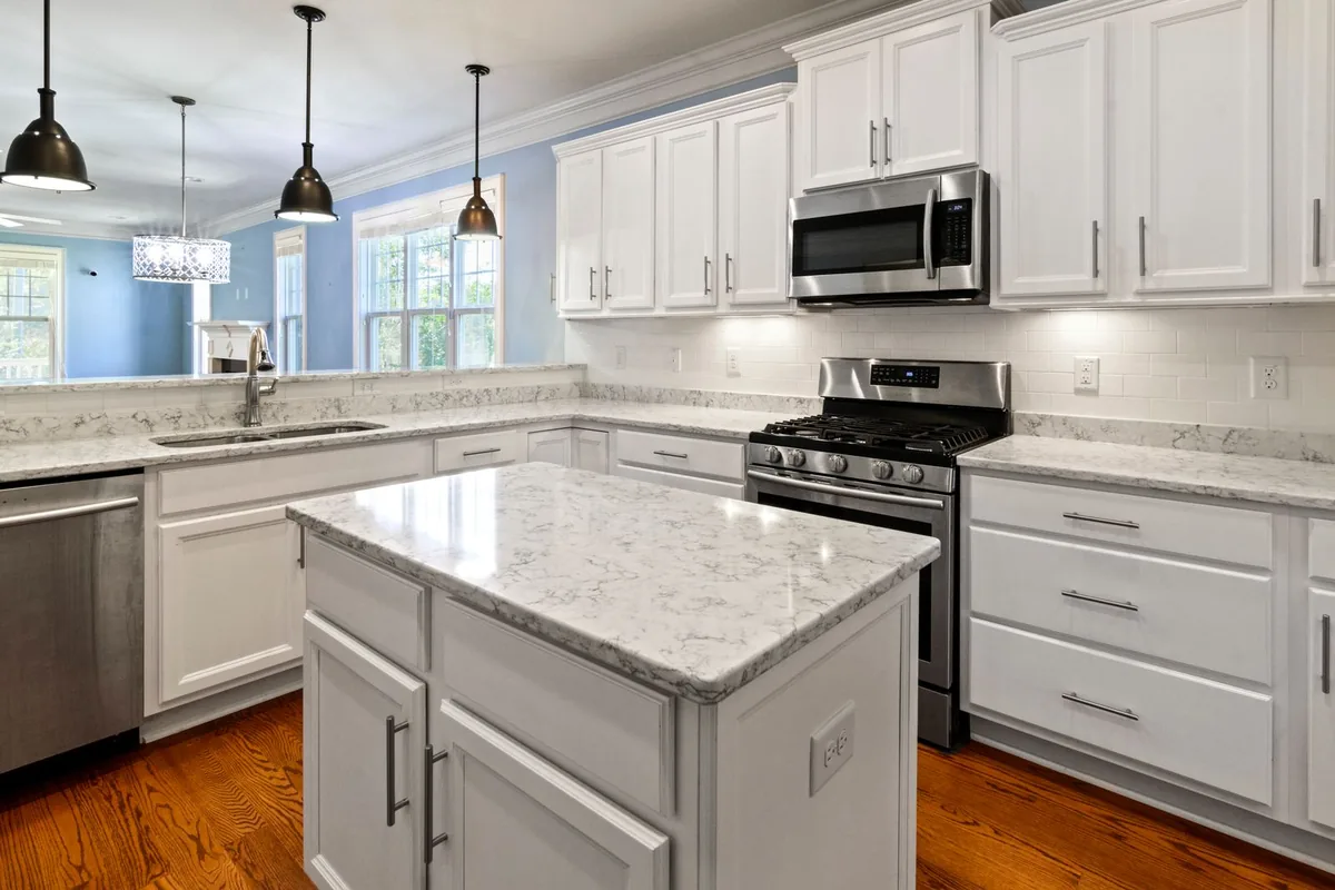 Filth & Squalor Cleanup in Great Neck, NY